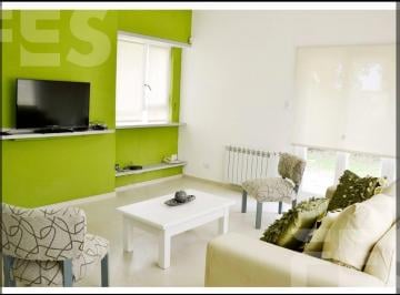Casa · 200m² · 4 Ambientes · 1 Cochera · Casa en Alquiler Para 7 Personas en Pinamar Norte.