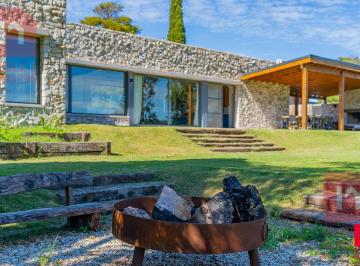 Casa · 200m² · 4 Ambientes · Marayui Country Club Casa 3 Dormitorio Vists Al Campo