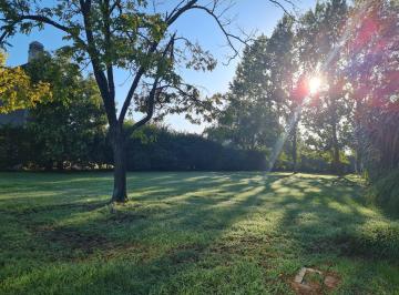 Terreno · 872m² · Lote Central en Venta en Santa Barbara