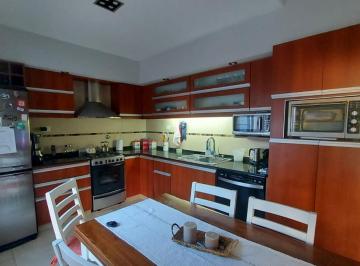 Casa de 4 ambientes, La Matanza · Casa 4 Amb 2 Baños / Quincho, Jardín, Cochera
