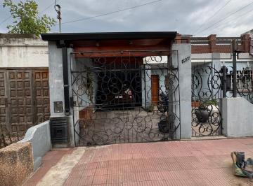 Casa de 7 ambientes, Córdoba · Hermosa Casa en Venta Barrio Villa Corina