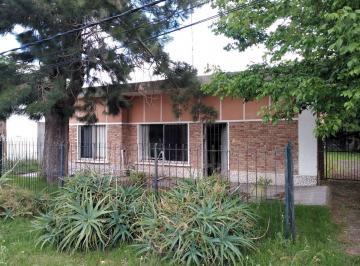 Casa · 90m² · 4 Ambientes · Venta Casa 3 Dorm., Costa Azul Al Sur