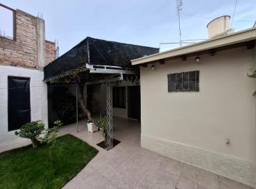 Casa de 4 ambientes, San Rafael · Casa y 1 Dpto. a Terminar en Ciudad de San Rafael Mendoza