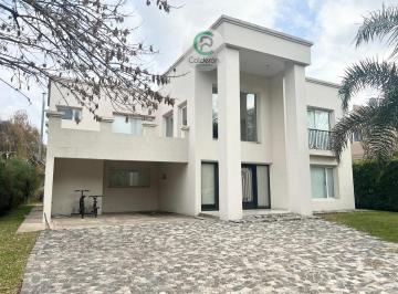 Casa · 250m² · 4 Ambientes · 2 Cocheras · Casa en Alquiler Barrio Cerrado San Patricio