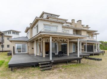 Departamento · 68m² · 2 Ambientes · 1 Cochera · Departamento en Venta en Mar de Las Pampas, Costa Atlántica