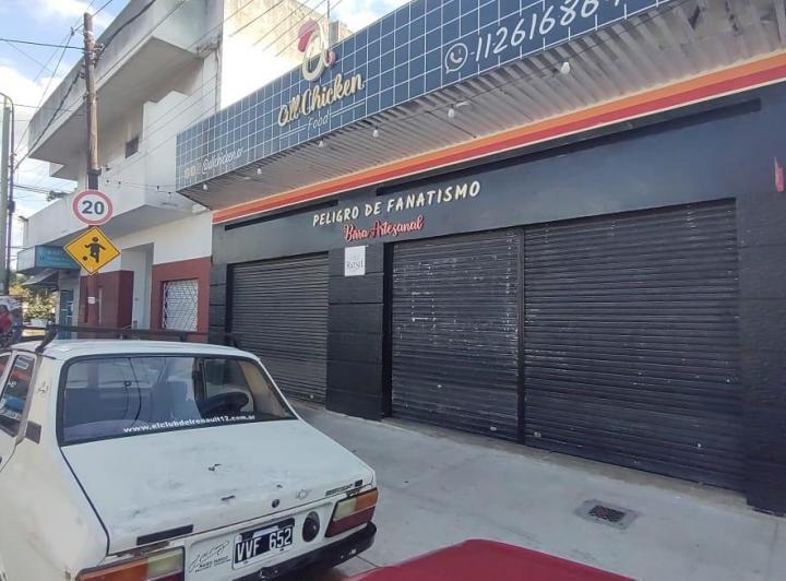 PH · 250m²