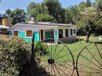 Casa de 4 ambientes, Villa Ciudad Parque Los Reartes · Casa con Amplio Parque a Sólo 150 m del Río