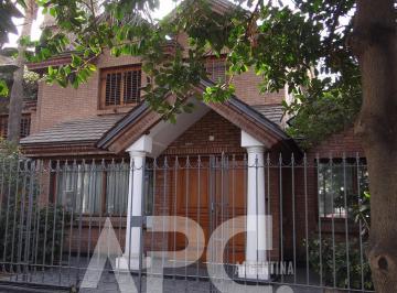 Casa de 10 ambientes, Ciudad de Mendoza · Casa en Venta con 360 m² y 5 Dorm. en Ciudad de Mendoza