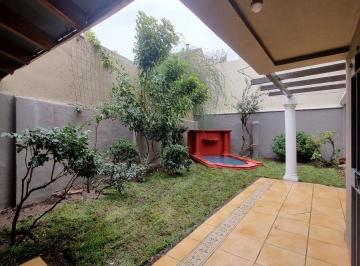 Casa de 8 ambientes, Ciudad de Mendoza · Casa en Venta. Av Emilio Civit. 5ta Sección.360 m² y 5 Dorm. en Ciudad de Mendoza