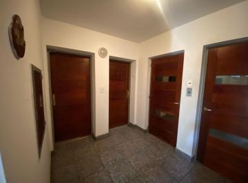 Departamento · 116m² · 5 Ambientes · 1 Cochera · Venta Semipiso 3 Dorm. Centro Cipolletti