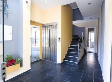 Departamento · 49m² · 2 Ambientes · Departamento 2 Amb en Venta con Terraza en Burzaco