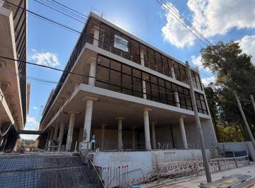 Oficina comercial · 60m² · 1 Ambiente · 1 Cochera · Oficinas en Venta en Meeting Canning