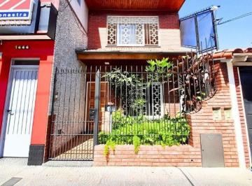 Casa · 100m² · 3 Ambientes · Casa en Alquiler en Caseros, Tres de Febrero, G. B. a. Zona Oeste