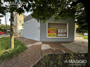 Casa · 100m² · 3 Ambientes · 1 Cochera · Casa en Venta Ramos Mejia Sur