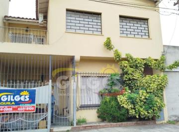 Casa · 260m² · 5 Ambientes · 1 Cochera · Alquiler Casa 5 Amb. en Ramos Mejia C/cochera y Patio.