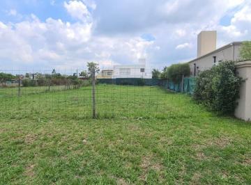 Terreno · 522m² · Terreno - Las Acequias - Sobre Av Principal - Escriturado