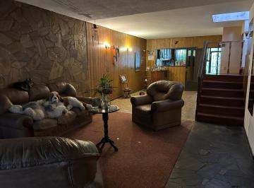 Casa de 4 ambientes, Almirante Brown · Casa de 4 Ambientes en Venta en Adrogue