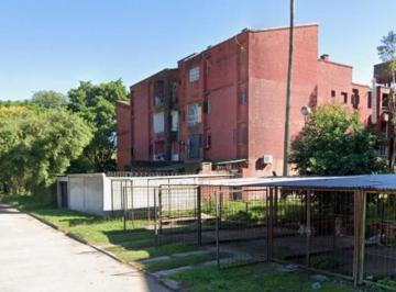 Departamento · 60m² · 5 Ambientes · Apto Credito! Lamadrid Al 4000 - Depto. 3d Reformado