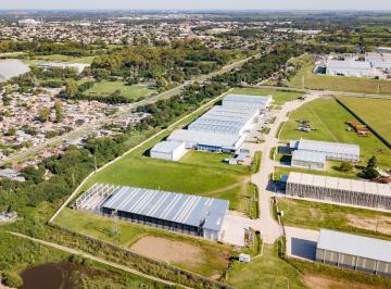 Terreno · 10500m² · 1 Ambiente · Terreno en Parque Industrial