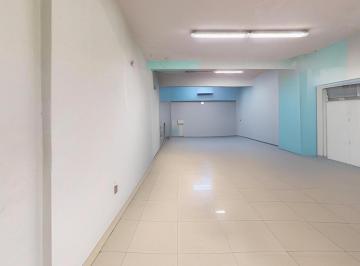 Local comercial · 140m² · 1 Ambiente · Local en Alquiler Flores