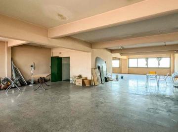 Local comercial · 641m² · 1 Cochera · Venta Gran Local Comercial/ Casa en J Leon Suarez