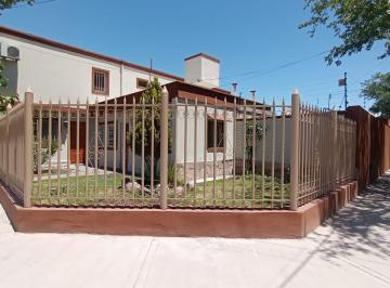 Casa de 12 ambientes, Guaymallén · Casa + Dúplex en Venta - Bº Santa Ana - Gllén - Mendoza