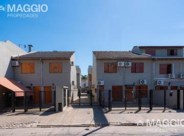 PH · 80m² · 4 Ambientes · 1 Cochera · Venta PH en Ramos Mejia