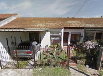 Casa · 86m² · 3 Ambientes · 1 Cochera · Casa en Venta - 2 Dorm. 1 Baño - Cochera - 329 m² - Villa Elvira