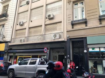 Oficina comercial , Centro / Microcentro · Oficina en Tucumán Al 700 Amplia y Luminosa