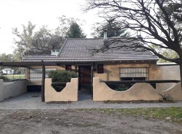 Casa de 4 ambientes, Miramar · Hermosa Casa en Barrio Agreste