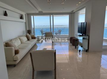 Foto1 · Venta Mansa Frente Al Mar Tres Suites y Dependencias