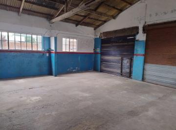 Bodega-Galpón · 160m² · 1 Dormitorio · 10 Cocheras · Galpon Taller con Vivienda a Reciclar - Juncal y Ayacucho