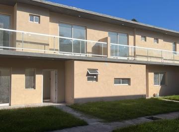 Casa · 80m² · 3 Ambientes · 1 Cochera · Duplex en Venta