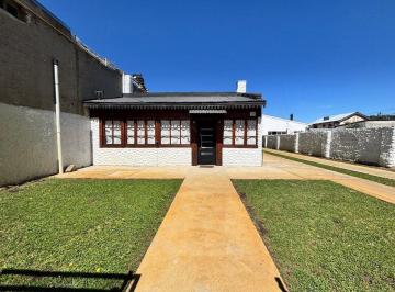 Casa · 84m² · 3 Ambientes · Casa en Esquel