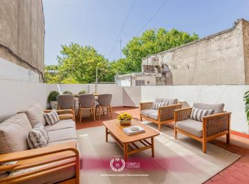 Terreno · 240m² · 5 Ambientes · Venta Casa en Boedo 5 Ambientes 240 m² Construidos Sobre Terreno Lote de 146 m² Usab2 454 m² Vendibles