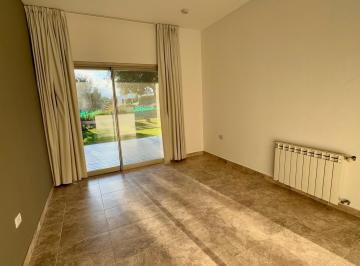 Casa de 6 ambientes, Malagueño · Casa en Venta en Causana de 3 Dorm.