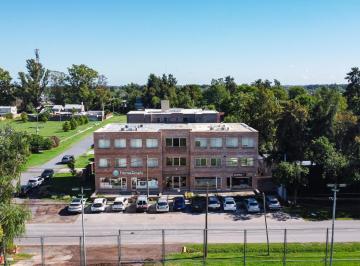 Oficina comercial · 120m² · 1 Ambiente · Alquiler Fisherton Oficina de 120 m² Disposicion Frente y Contrafrente