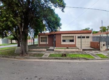 Casa en Venta de 5 ambientes Rosedal · B° Ate: Vendo Casa de 3 Dorm. a 2 Cuadras del Mc Donald S Ruta 20