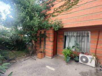 PH · 97m² · 5 Ambientes · PH en Venta - Villa Martelli - 5 Ambientes con Patio Jardín Parrilla - Sin Expensas.