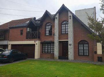 Casa de 4 ambientes, Mar del Plata · Excelente Chalet 4 Ambientes + Dependencia