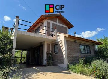 Casa de 4 ambientes, Carpintería · Casa en Venta en Carpintería a m de Av Los Mandarinos
