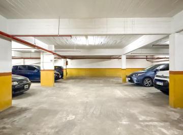 Garage · 13m² · Cochera en Venta de 13 m² (Uf 104) en Edificio Laguzzi - Ubicada en Martínez