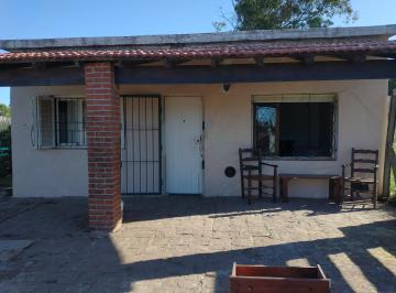 Casa de 3 ambientes, Miramar · Dueño Vende