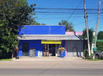 Local comercial · 100m² · 3 Cocheras · Venta Local 100 Cub. Terreno 400 m² en Derqui