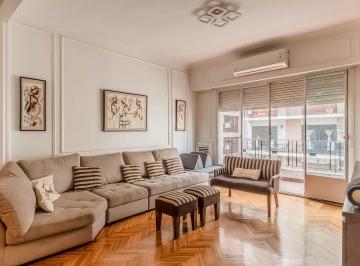 Departamento · 137m² · 5 Ambientes · Semipiso Al Frente 4 Ambientes con Dependencia - Recoleta - Muy Luminoso!