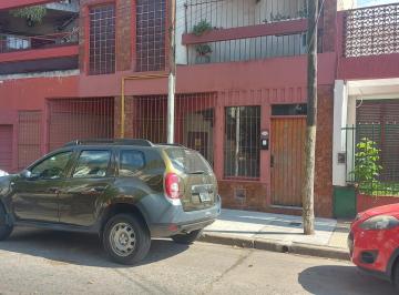 Departamento · 75m² · 3 Ambientes · Departamento 3 Ambientes en Pb con Patio y Lavadero