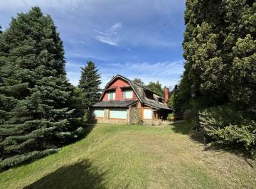 Casa · 222m² · 6 Ambientes · 3 Cocheras · Venta - Casa - San Martin de Los Andes