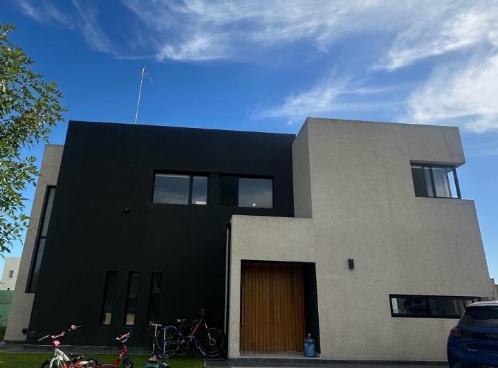 Casa · 5 Ambientes