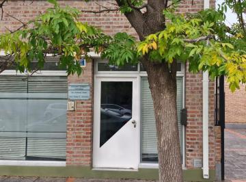 Oficina comercial · 100m² · 5 Ambientes · Oficina en Cipolletti