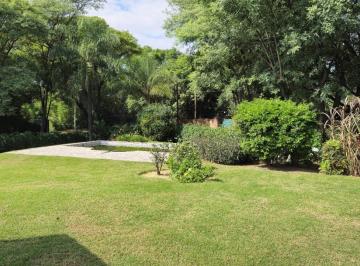 Casa · 281m² · 7 Ambientes · 2 Cocheras · Casa en Venta Villa Allende Golf